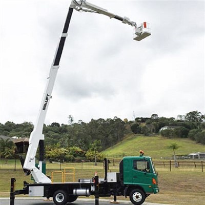 নির্মাণ বালতি ট্রাক